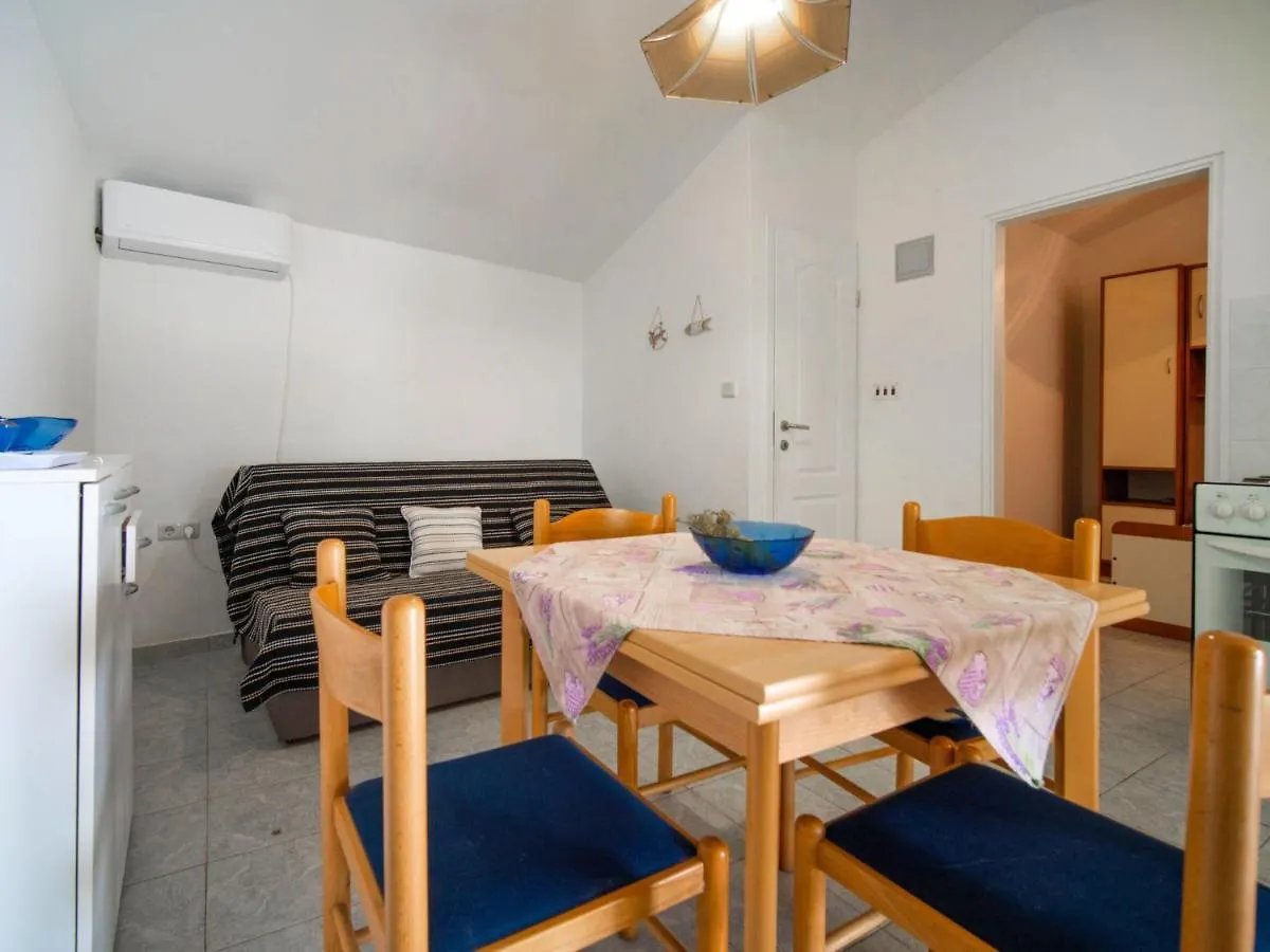 Apartment Ivka - Apt-2 By Interhome Punat